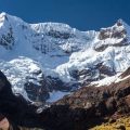 समूह में ट्रेकिंग बनाम सोलो ट्रेक: दोनों के फायदे और नुकसान