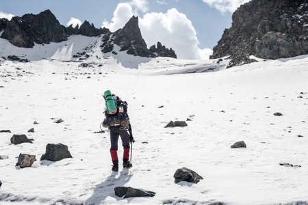 उत्तर-पूर्व भारत के पहाड़ों में जनजातीय संस्कृति और ट्रेकिंग