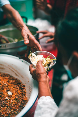 Eco-Friendly Food & Hydration Tips for Green Hiking in India