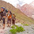Group Trekking vs Solo Trekking: Pros & Cons for Indian Adventurers