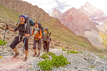 Group Trekking vs Solo Trekking: Pros & Cons for Indian Adventurers